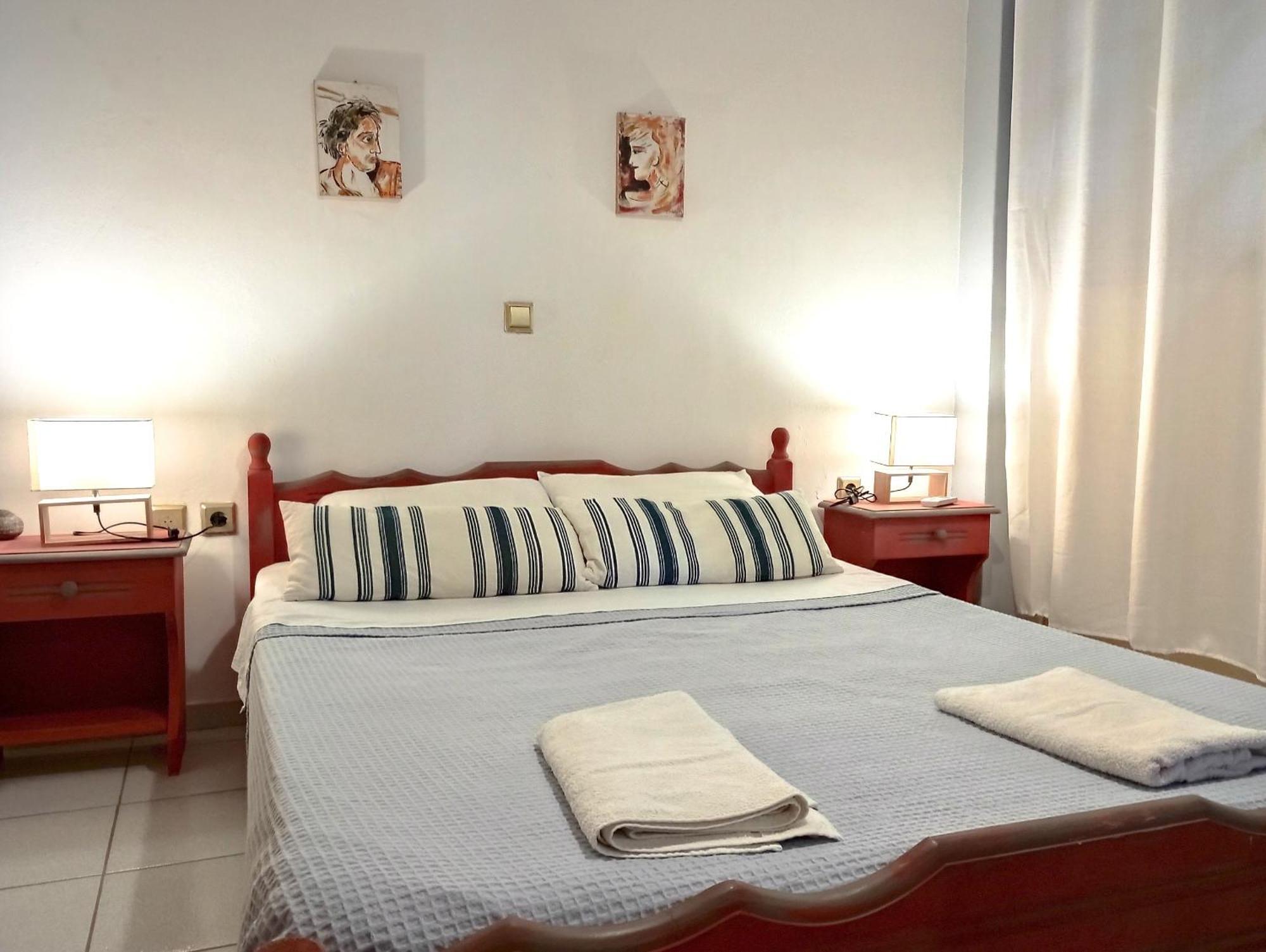 Rodi 1 Kamari (Santorini)